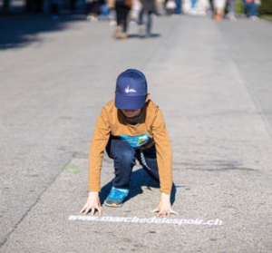 Lire la suite à propos de l’article C’est déjà la dernière semaine de la 30ème Marche de l’espoir ! Il ne vous reste que quelques jours pour faire la différence !